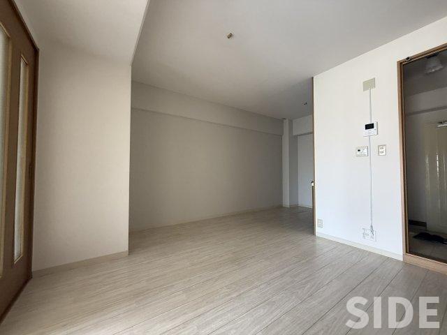 居室・リビング　※別室参考画像