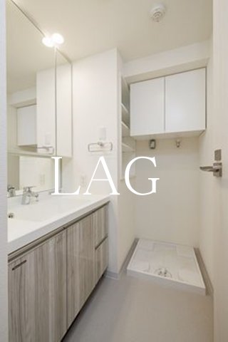 洗面設備　洗面台です。