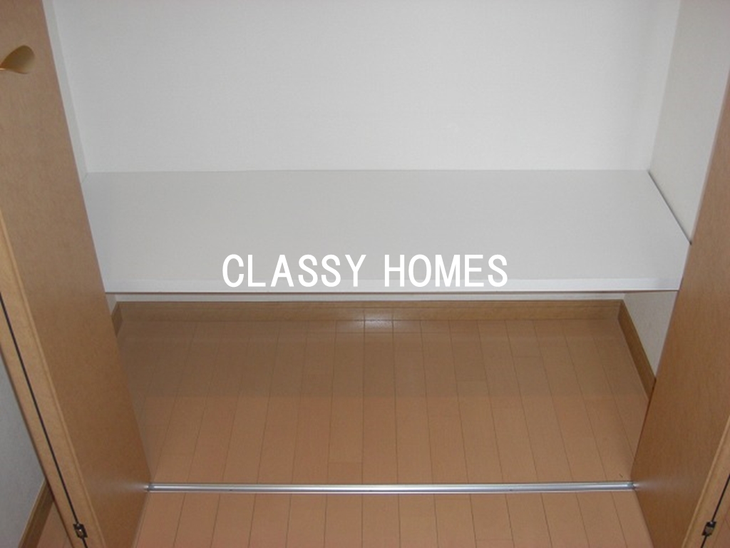 収納　2004年竣工 コンフォリア愛宕：収納