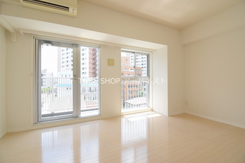 居室・リビング　洋室7.8畳