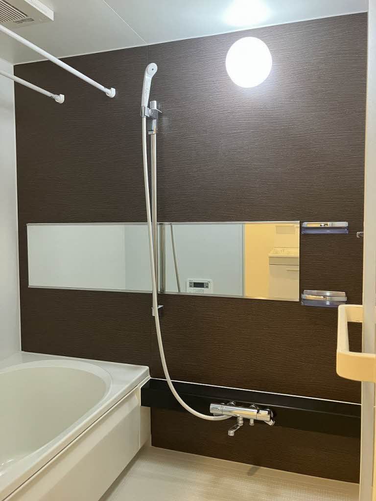 バス・シャワールーム　浴室