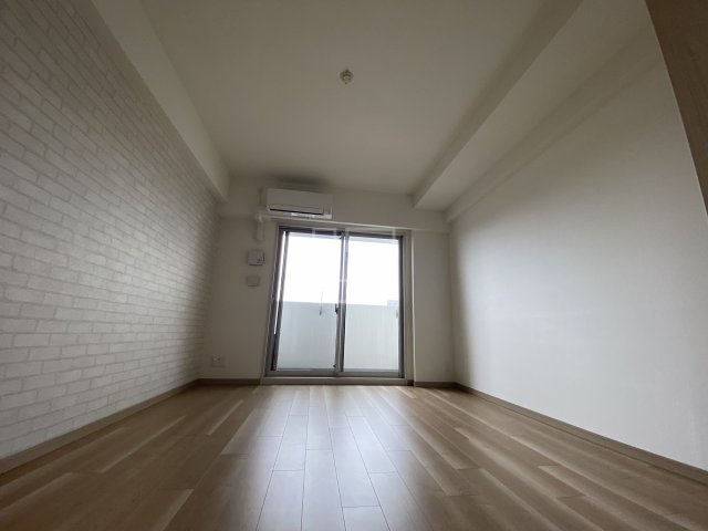 居室・リビング　La Douceur九条　洋室