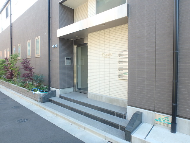 エントランス　エントランス