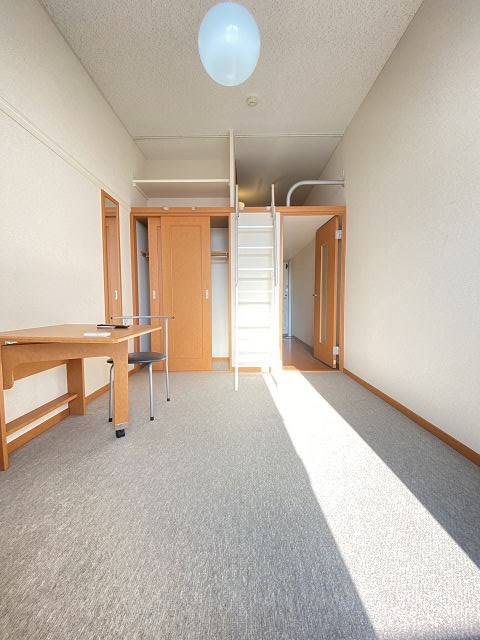 居室・リビング　おしゃれな居間です