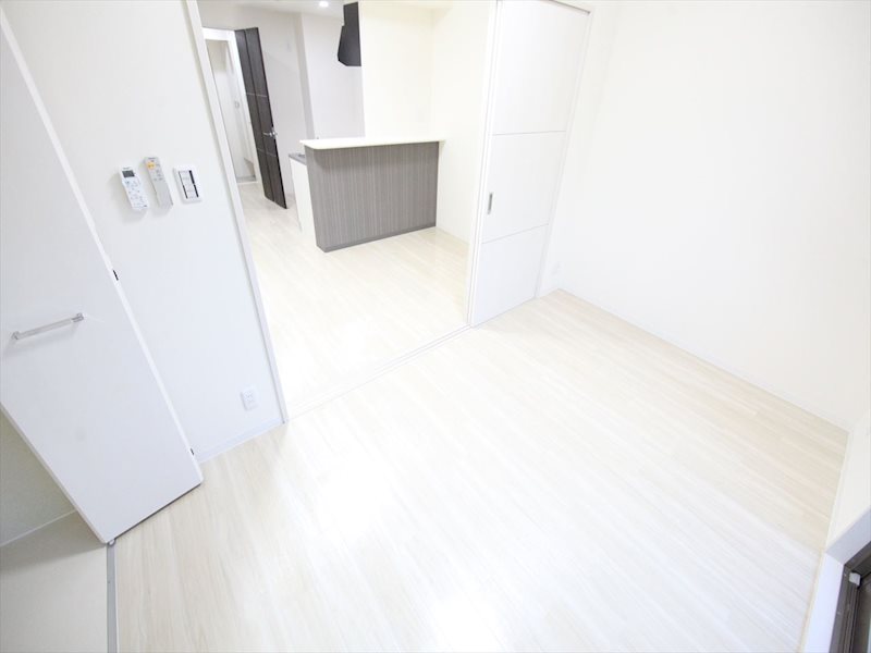 その他部屋・スペース　洋室5.6帖　クローゼット付き