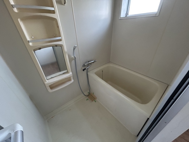 バス・シャワールーム　別号室の写真です