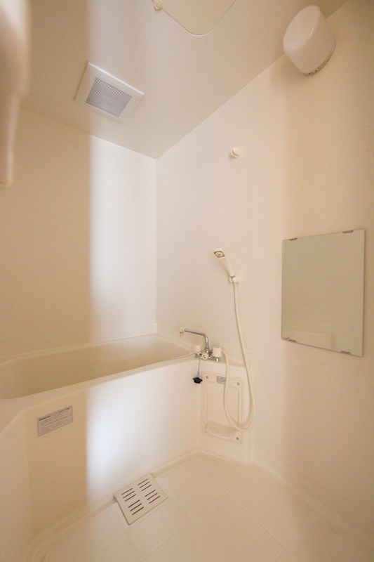 バス・シャワールーム　バスルーム