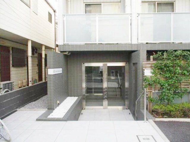 エントランス　ビーシティ高田馬場アリビエのエントランス