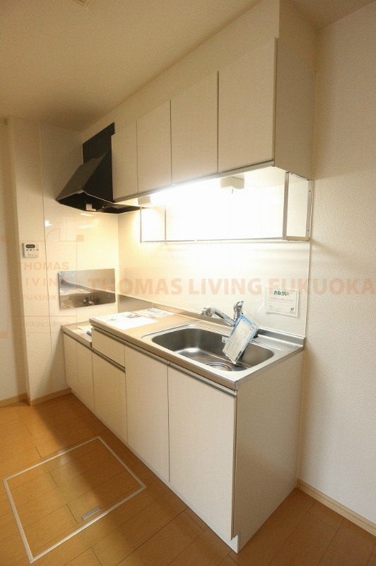 キッチン　ガスコンロ設置可能。