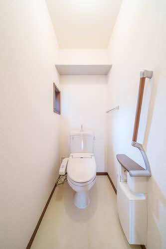 トイレ　トイレ