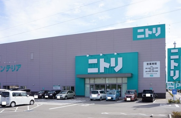 警察署・交番　石川県警察本部（警察署・交番）まで1377m