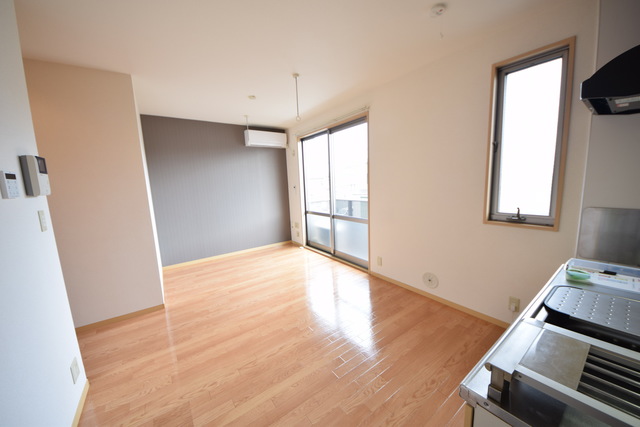 居室・リビング　～家族団欒はこちらです～