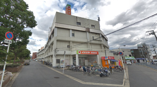 スーパー　イズミヤ百舌鳥店（スーパー）まで574m