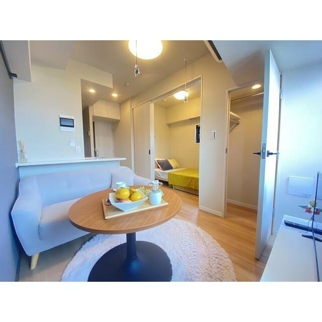 居室・リビング　※家具・家電の備え付けはありません