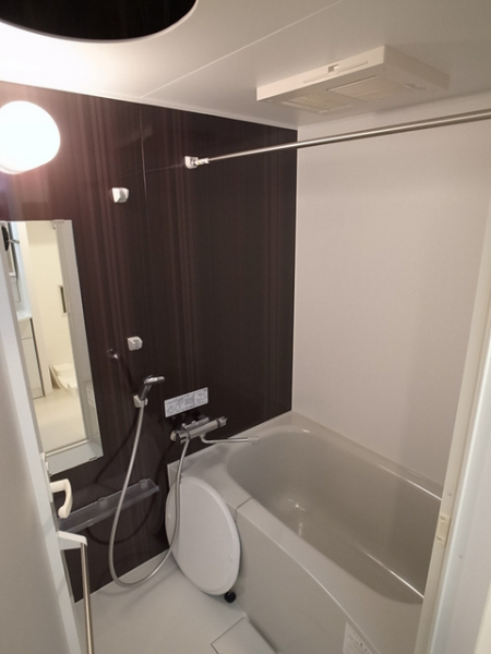 バス・シャワールーム
