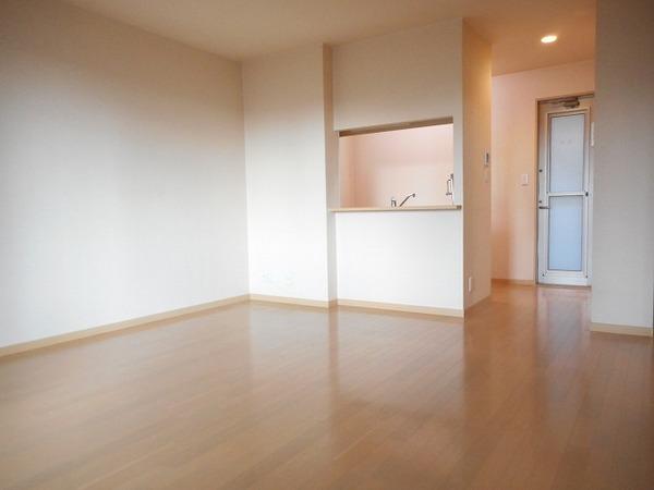 居室・リビング　カウンターキッチン！