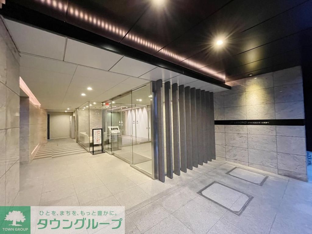 エントランス　エントランス