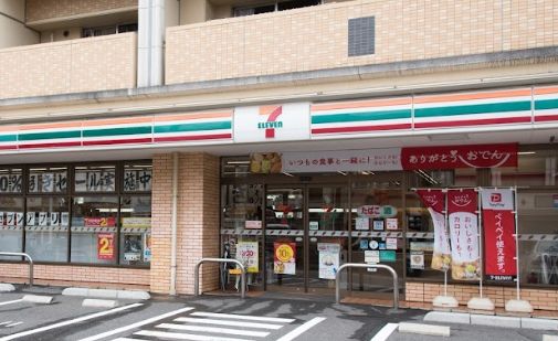 コンビニ　セブンイレブン広島宇品通り店（コンビニ）まで134m