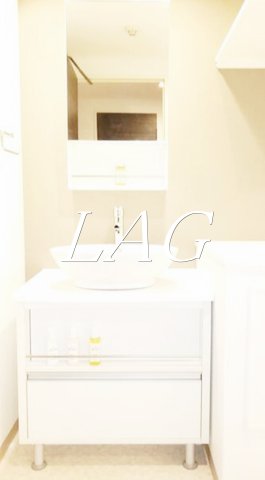 洗面設備　独立洗面台です。