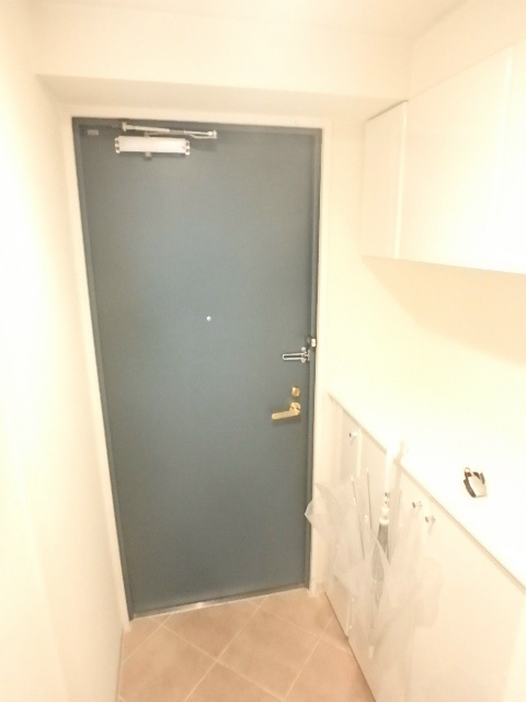 玄関　以下別号室参考写真