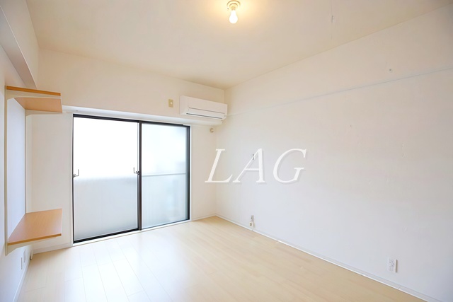 居室・リビング　洋室のお部屋です。