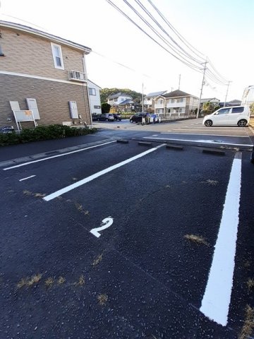 駐車場　駐車スペースもあります