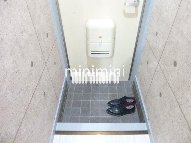 玄関　玄関です。
