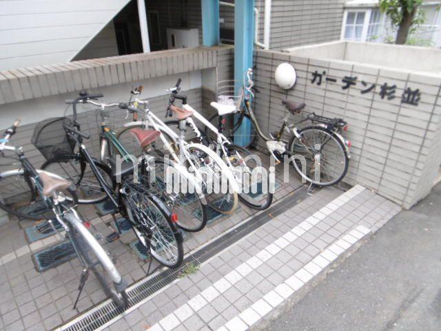 駐車場　駐輪スペース