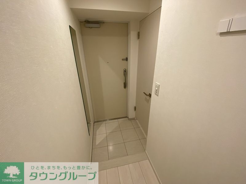 玄関　タウンハウジングレジデンス事業部　恵比寿店・赤坂店までお問…
