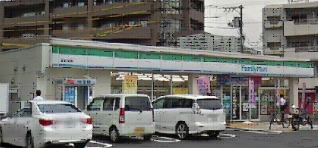 その他　ファミリーマート翠五丁目店