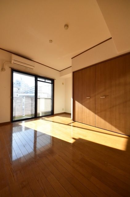 その他部屋・スペース　広めのベットも置けちゃいそう