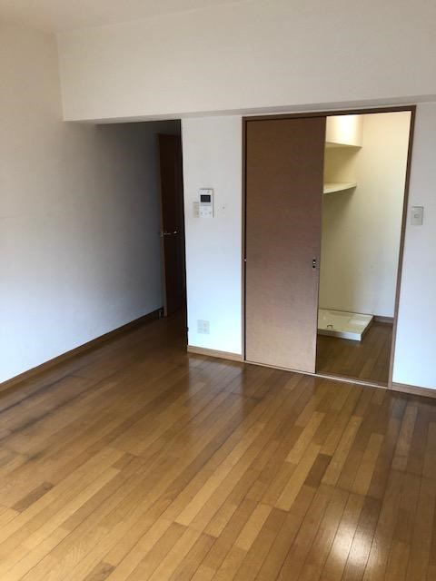 居室・リビング　※同物件別部屋参考画像