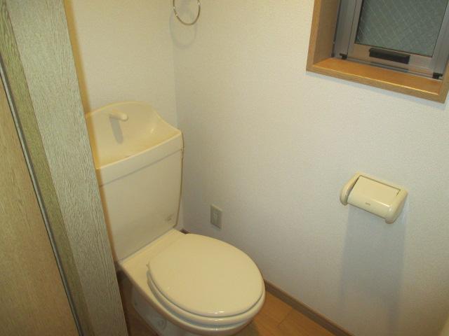 トイレ　トイレ別室参照