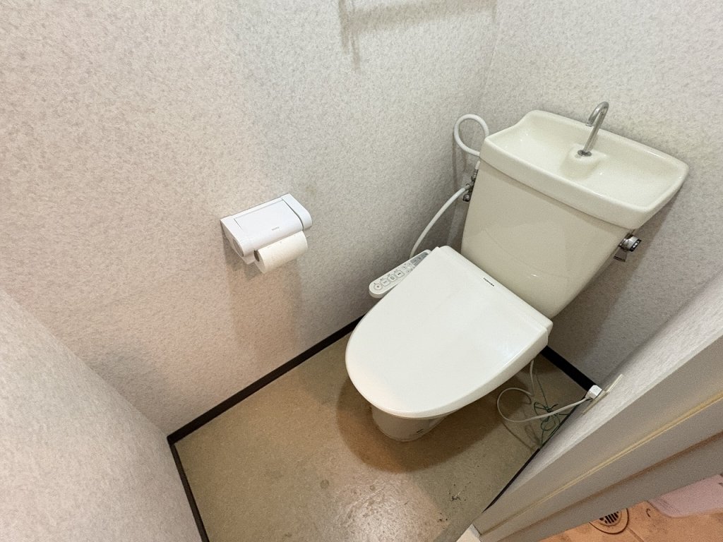 トイレ　嬉しいウォシュレット