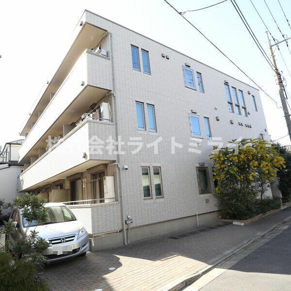 建物外観　?