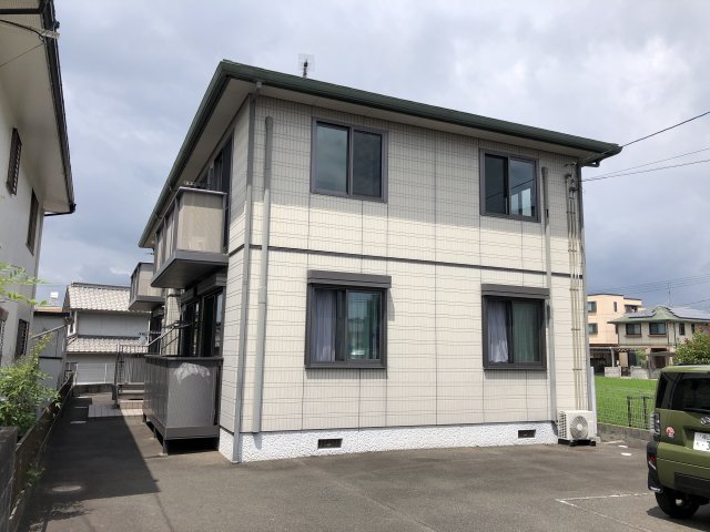 建物外観　J-house・軽量鉄骨造