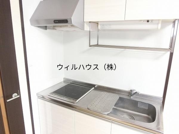 キッチン　お料理好きの方に嬉しいシステムキッチン！