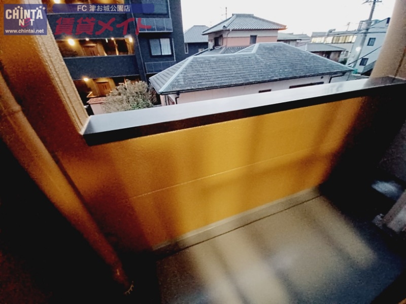 バルコニー　同型参考写真