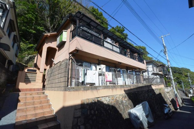 建物外観　敷地内に駐輪場があります！