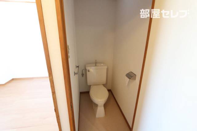 トイレ　４０１号室の写真