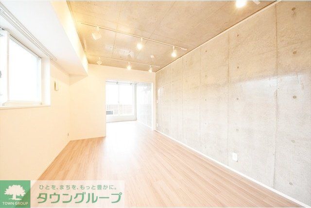 バルコニー　お部屋探しは株式会社　タウンハウジング　までお気軽にお問合…