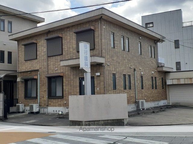 病院　梅村歯科医院（病院）まで1000m