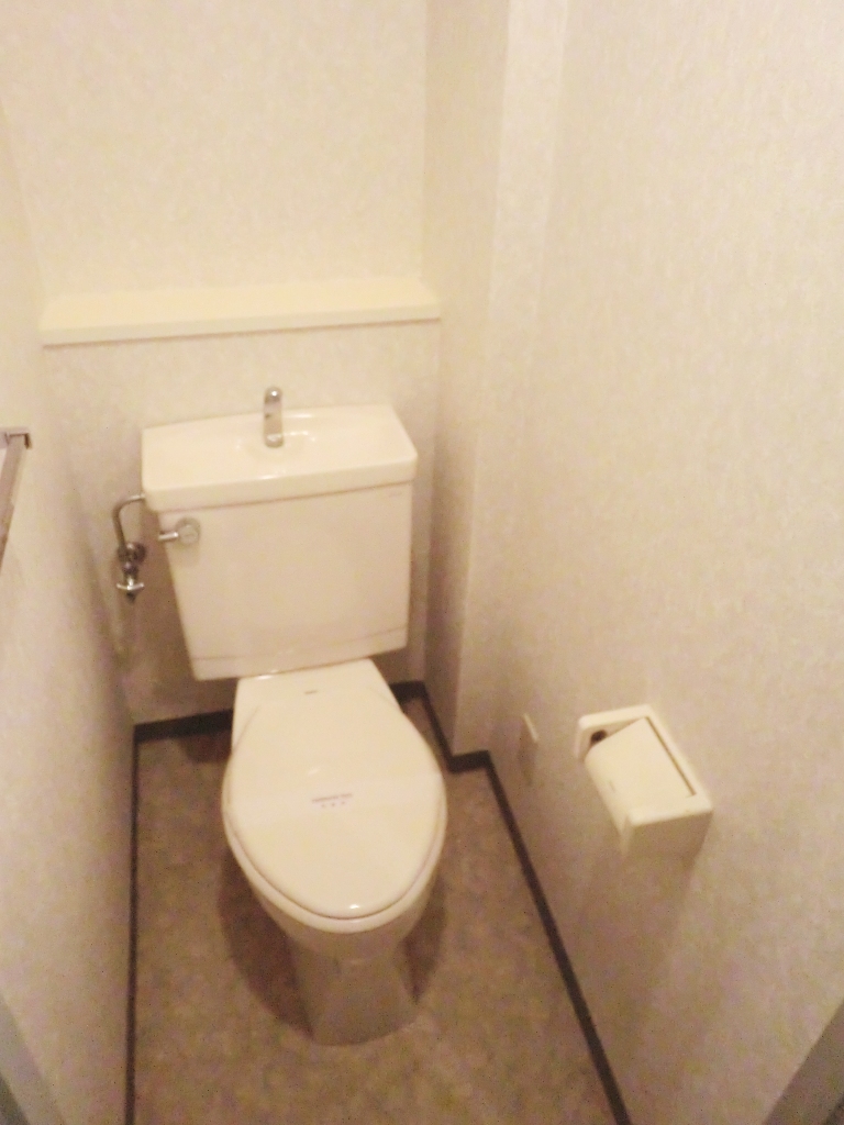 トイレ　別部屋参考写真☆