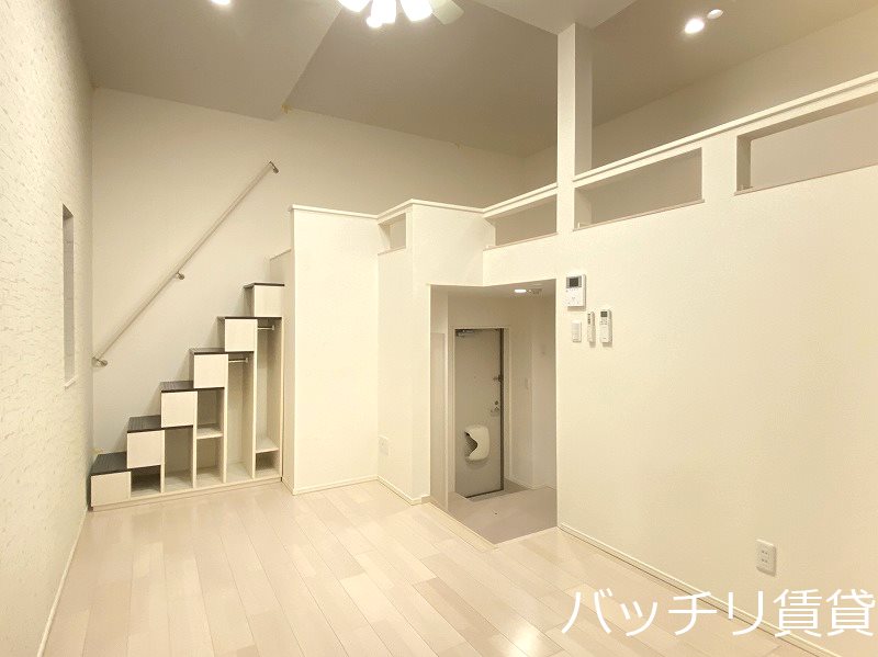 居室・リビング　同型タイプの為、現状を優先いたします