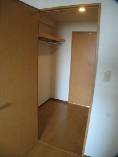 収納　※同間取・別部屋の写真です