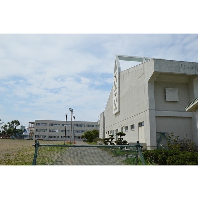小学校　芦野小学校（小学校）まで490m