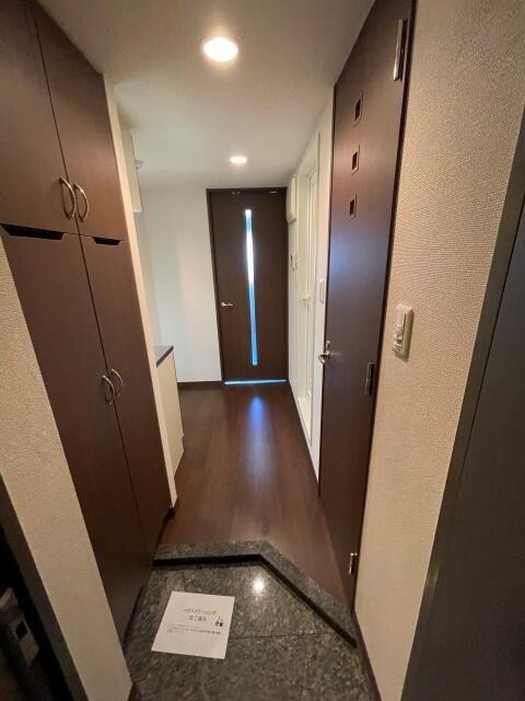 玄関　シンプルで使いやすい玄関です