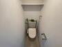 トイレ　こちらはトイレです。清潔感があり、安心して使用できます。