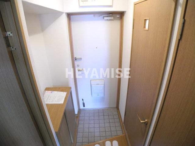 玄関　※室内画像は別部屋のもの