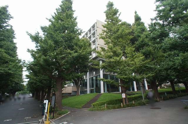 大学・短大　慶應義塾日吉キャンパス（大学・短大）まで806m